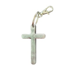 Porte-clé croix en étain 95% - 40gr