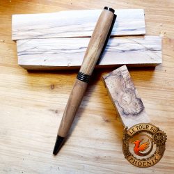 Stylo artisanal en bois d'oliver sur  monture gun métal - Tour du Phoenix